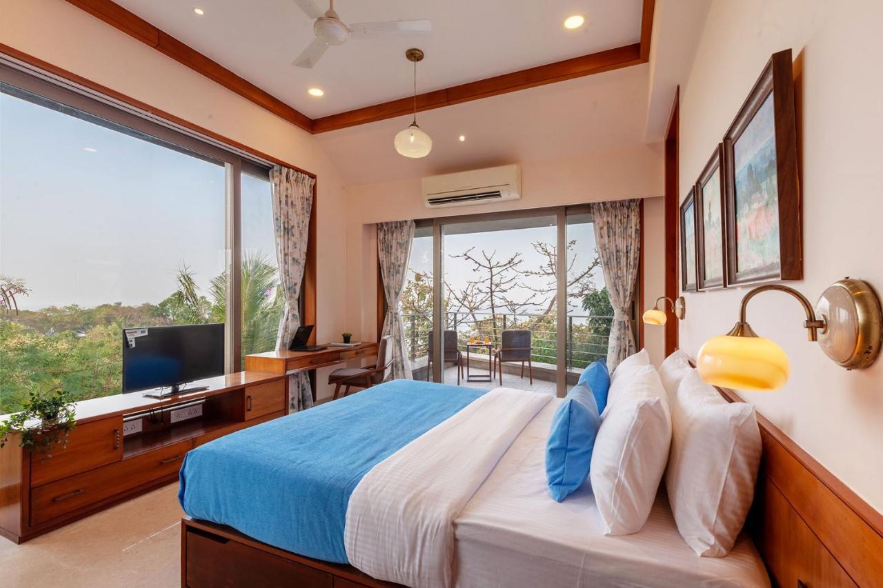 The Blue Horizon By Stayvista - Featuring A Beach-View Villa With A Swimming Pool, Indoor Games, And A Relaxing Balcony Alībāg Exteriér fotografie